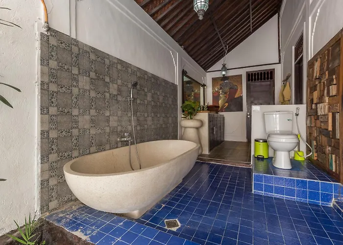 Вилла Blue - 4br Authentic And Atypical In With Pool And Pool Table Семиньяк