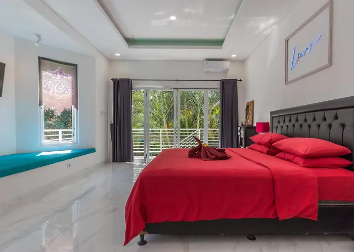 Blue - 4br Authentic And Atypical In With Pool And Pool Table Вилла Семиньяк
